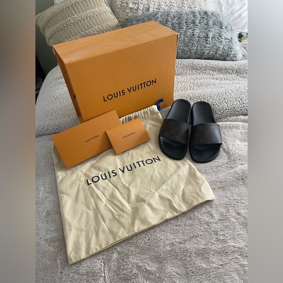 Used Louis Vuitton Waterfront Mule Mens - Picture 1 of 7